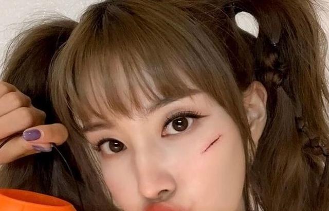 STAYC 윤