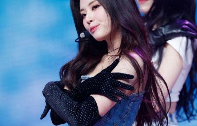 FROMIS9 Park Ji Won