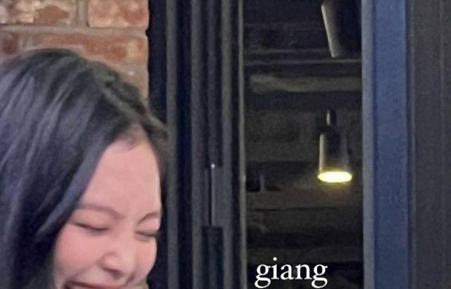 BLACKPINK JENNIE