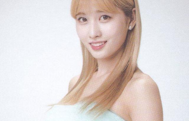TWICE 모모