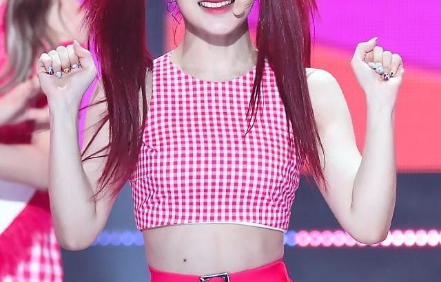 FROMIS9 Lee Seo Yeon