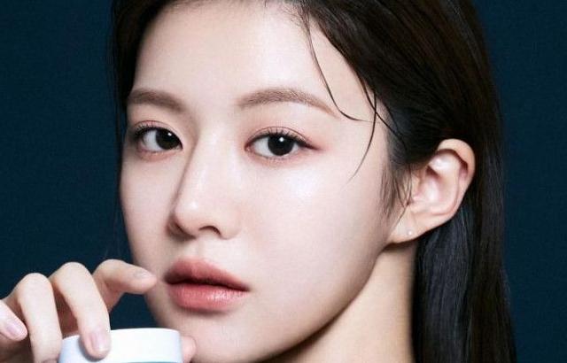 고윤정 라타플랑