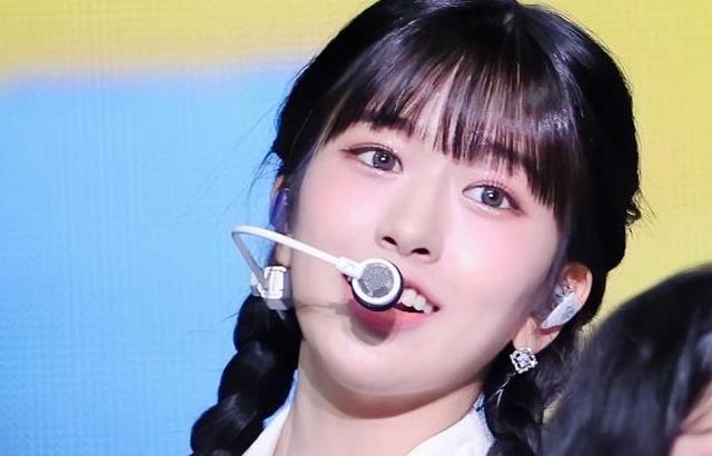 안유진