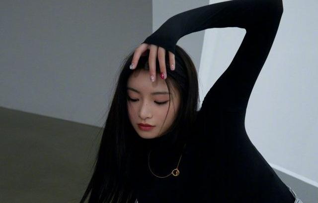 EVERGLOW Yiren