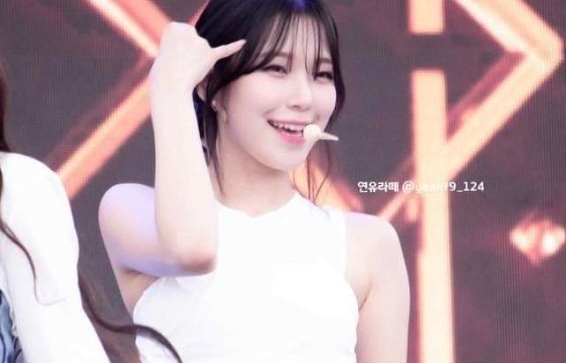프로미스나인 백지헌