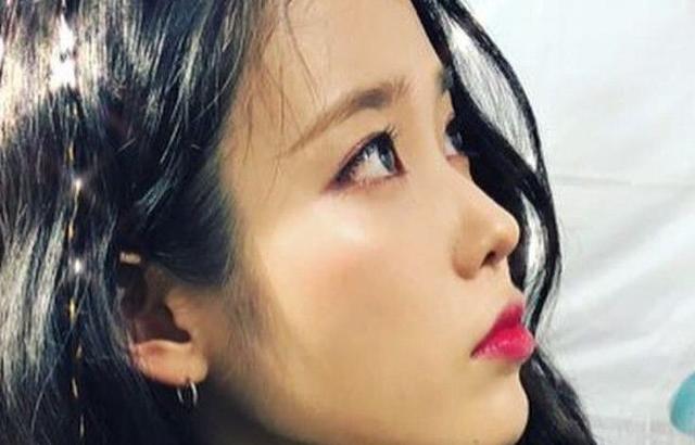 아이유 포토.