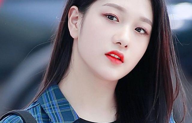FROMIS9 Lee Seo Yeon