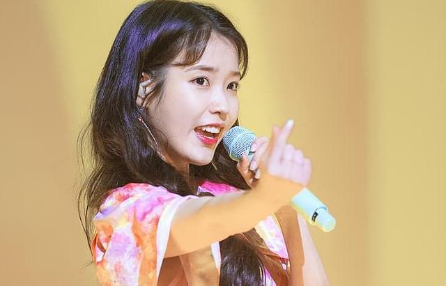 아이유 포토.