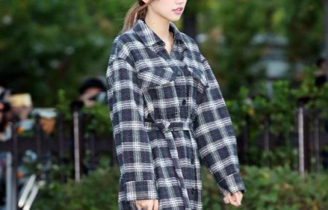 위키미키 도연, 날씨가 좀 쌀쌀하네요