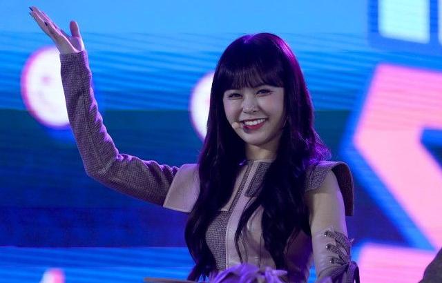 에버글로우 박지원