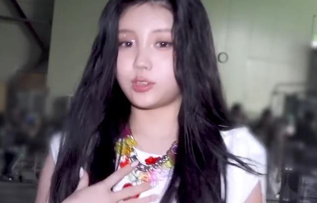 ILLIT WONHEE