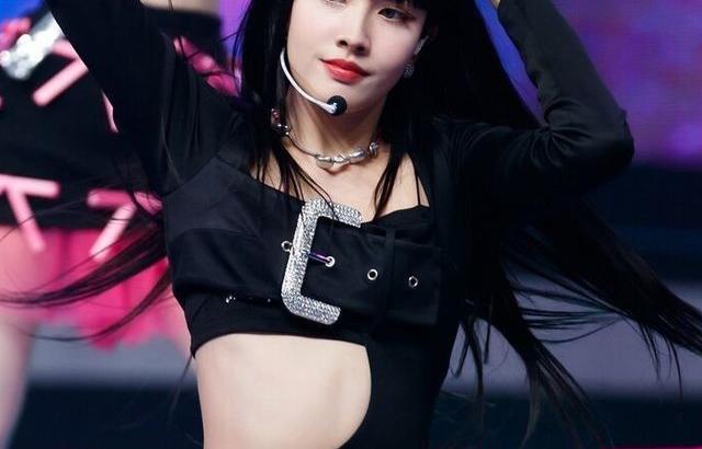 스테이씨 윤