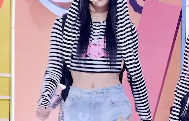 NEW JEANS  MINJI