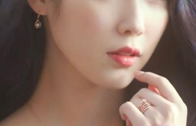 아이유 포토.