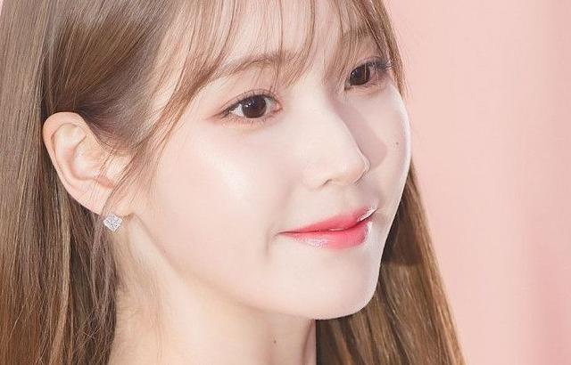 아이유 포토.