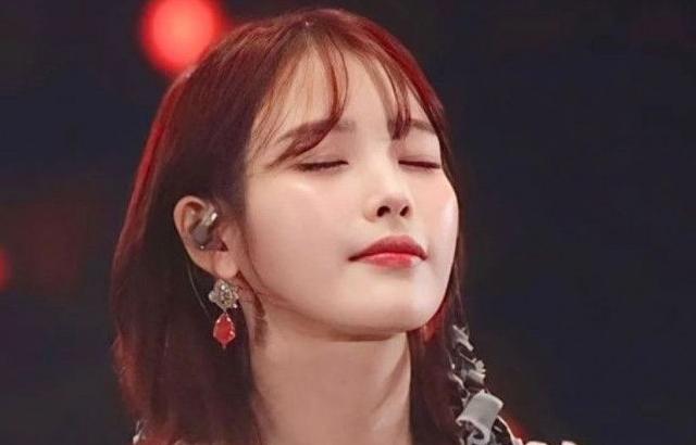 아이유 포토.