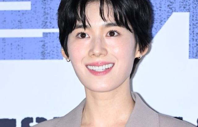 정은채