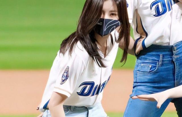 EVERGLOW 왕이런