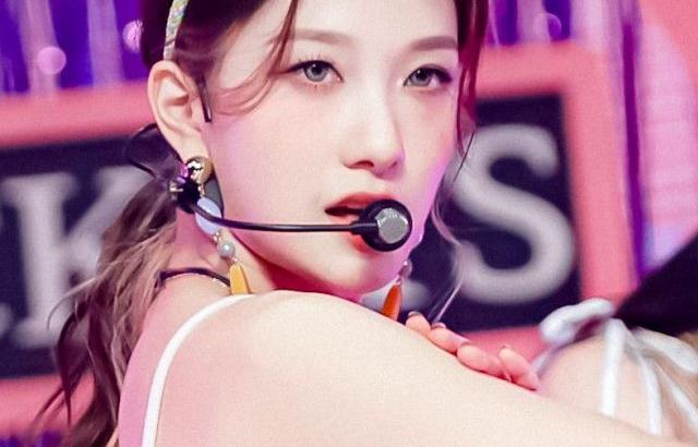 FROMIS9 Lee Seo Yeon