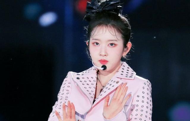 STAYC SIEUN