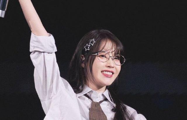 아이유 포토.