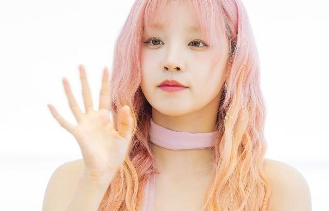 여자아이들 우기