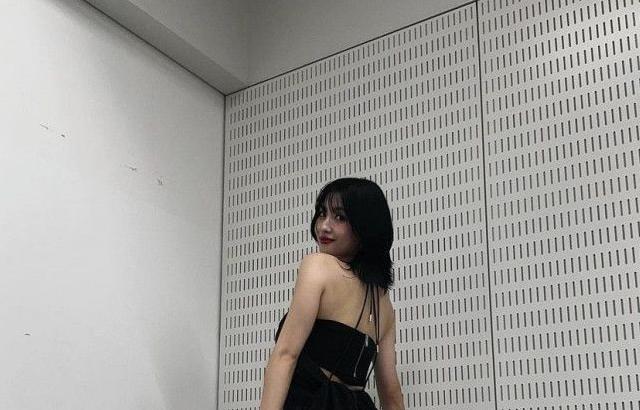 TWICE MOMO