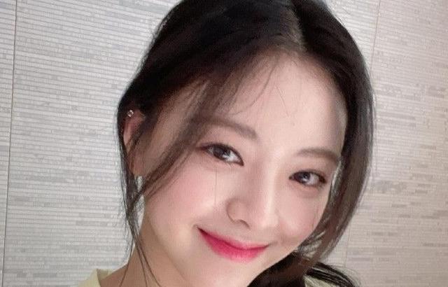 ITZY YUNA