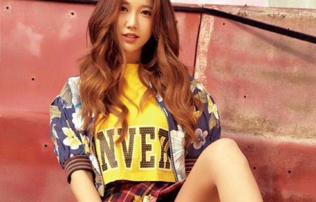 넥센 치어리더 박한솔, 남성잡지 '크레이지 자이언트' 커버 장식