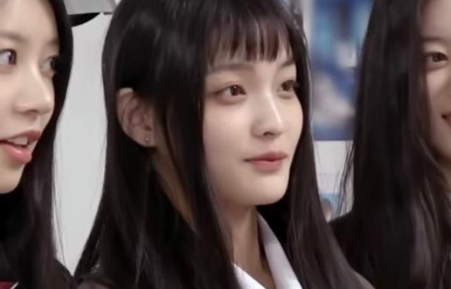 ILLIT 이로하
