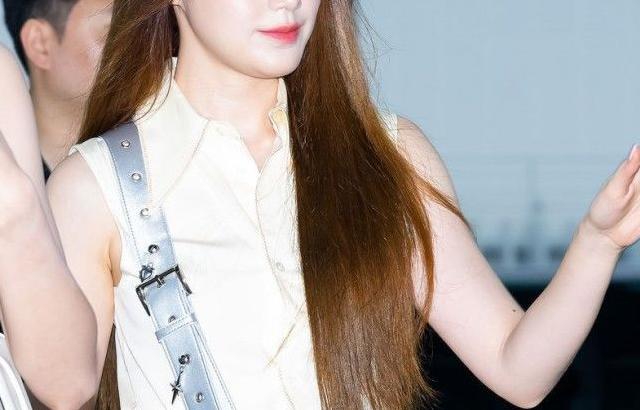 (G)I-DLE shuhua