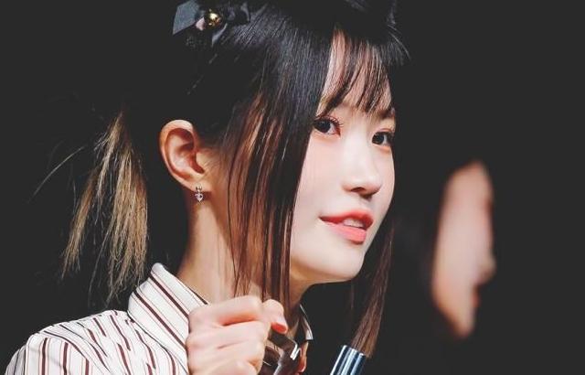 프로미스나인 송하영