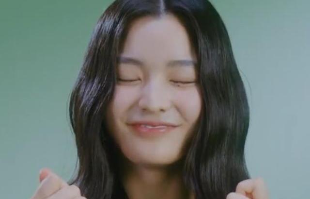 ILLIT 이로하