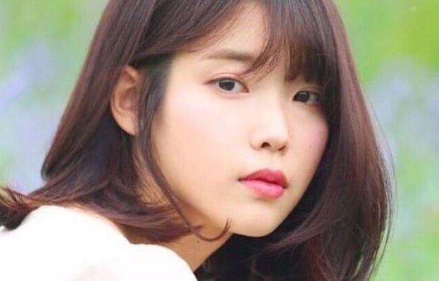 아이유 포토.