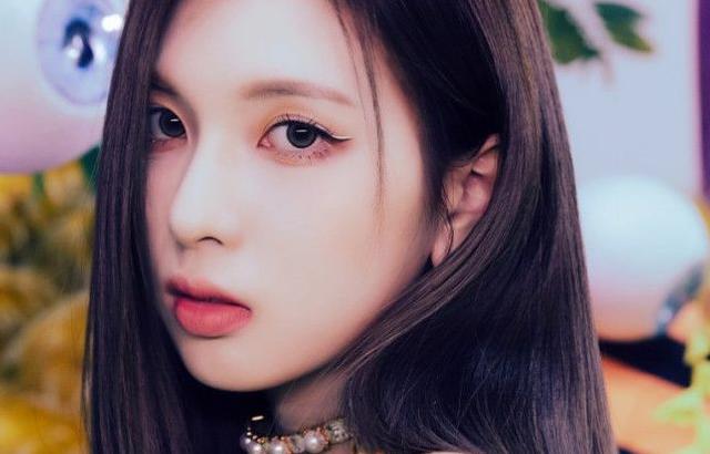 컴백 비주얼 컨셉 포토 배이&규진.jpg