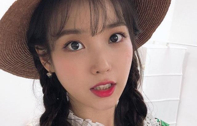 아이유 포토.