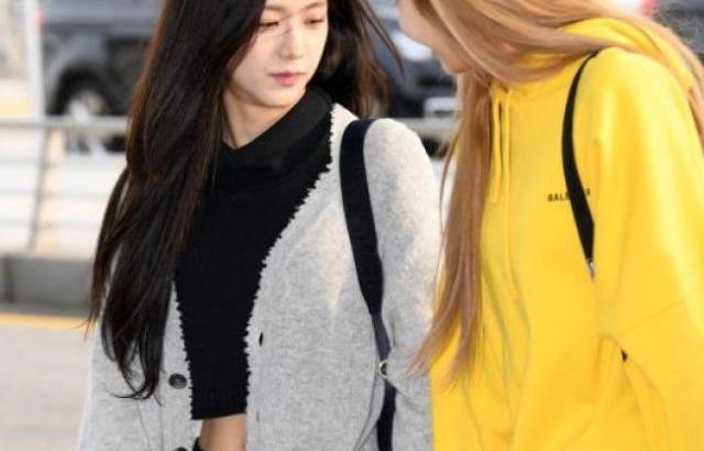 지수-리사 '공항패션은  입국과 출국
