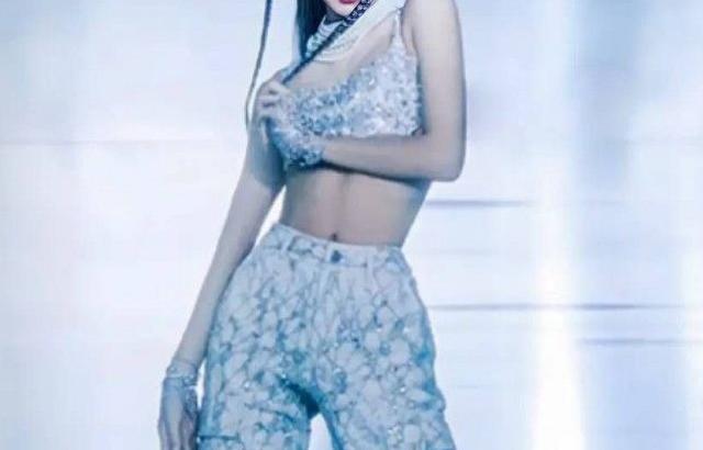 BLACKPINK 리사