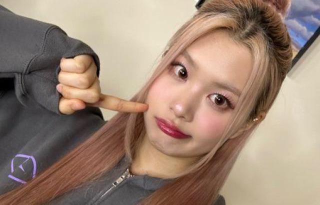 PURPLE KISS 수안