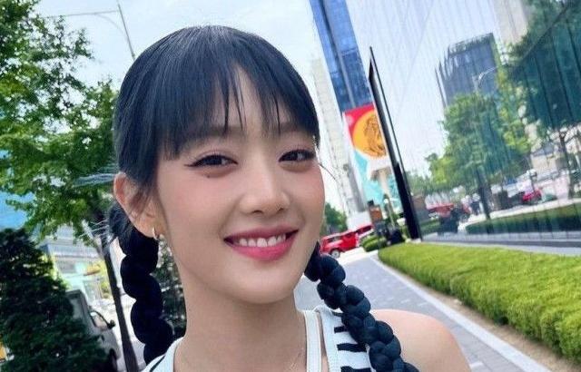 (G)I-DLE minnie