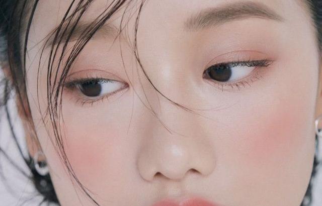 손나은