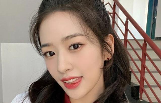 IVE YUJIN