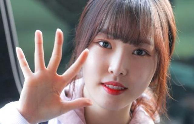 여자친구 유주.JPG