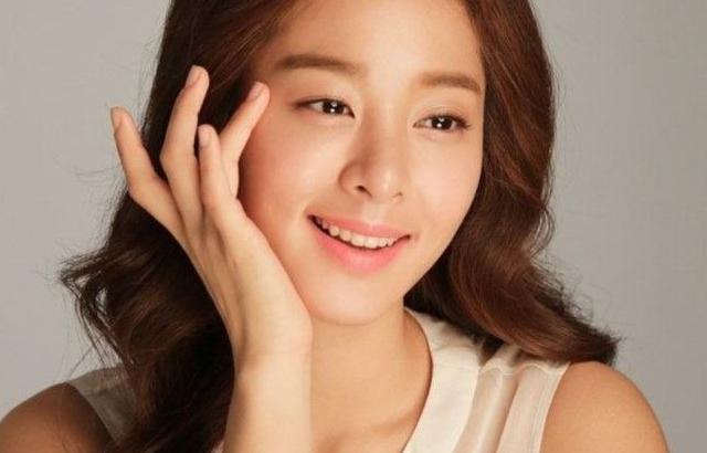설인아