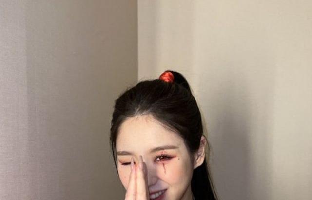 이달소 인스타_사륜안 희진