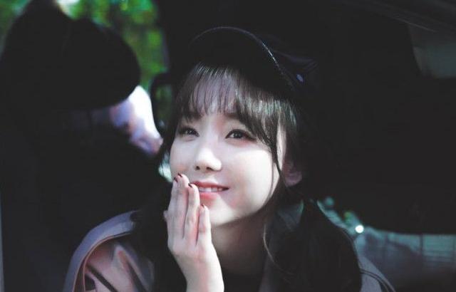 러블리즈 모닝케이 김지연