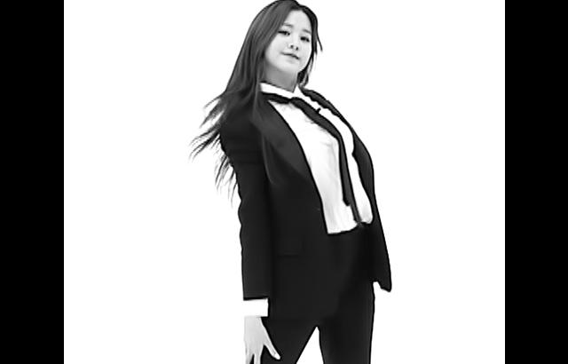 아이즈원, 블랙 슈트 12 p