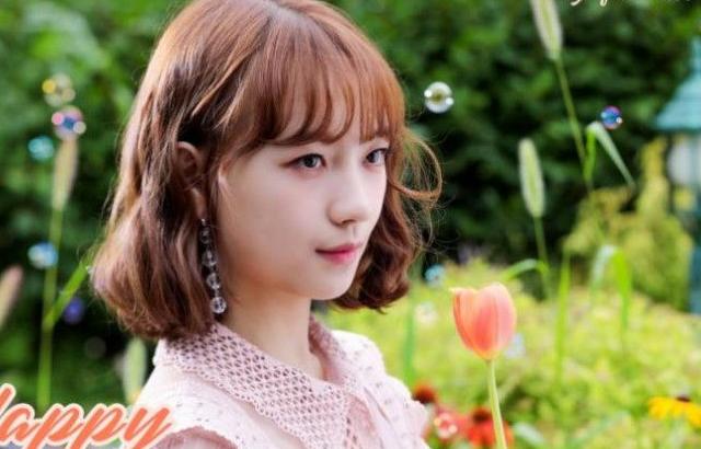 오늘은 로켓펀치 소희 생일입니다.