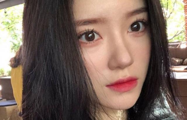 어제오늘 파나틱스 나연 셀카