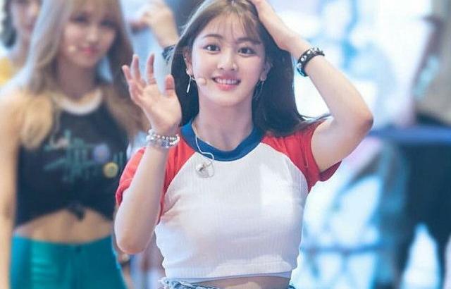 TWICE 지효